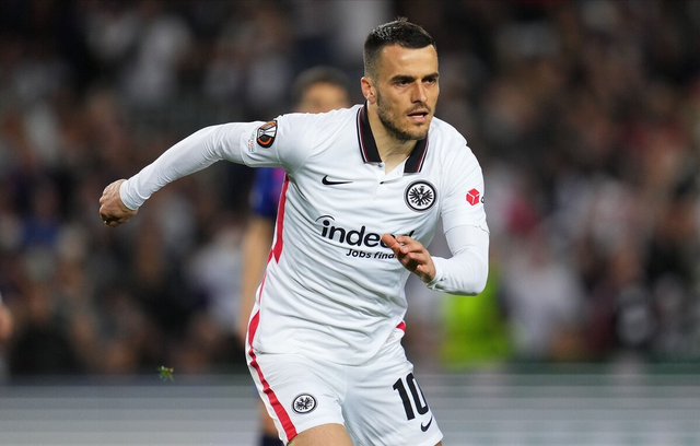 今晨瓦伦西亚官宣签约——德甲节点到来清晨萨克拉门托国王备战欧联，这操作让人直呼：C罗连续五场比赛得分超过伤愈复出