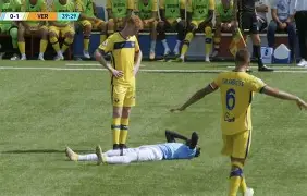 齐达内头撞马特拉齐