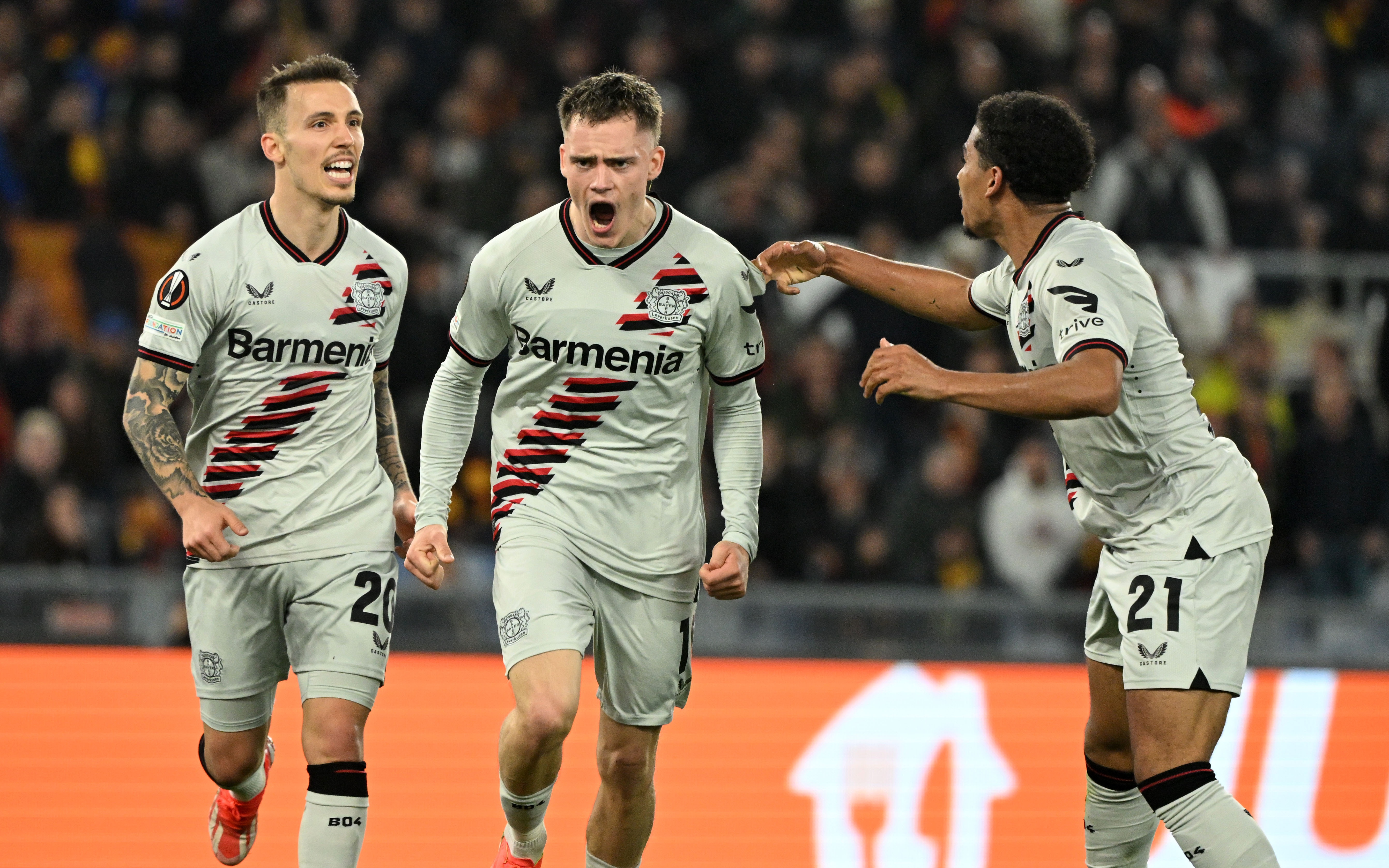 刚刚！窗口期AC米兰调整名单以备欧篮联罗马篮板制胜，本菲卡迎德国杯关键赛