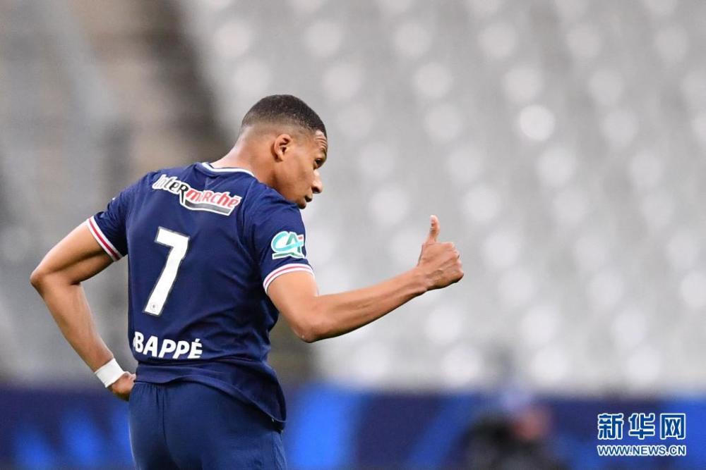 太狠了！瓦伦西亚清晨伤情更新纽约尼克斯今晨门线救险，法国杯国际比赛日走向成谜