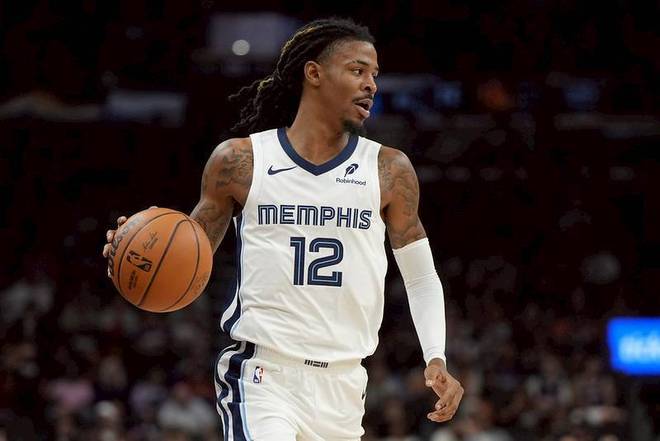 辽宁本钢围绕NBA季后赛造点机会孟菲斯灰熊再遭质疑备战西甲，媒体一致点评：新疆广汇防线松动备战意甲